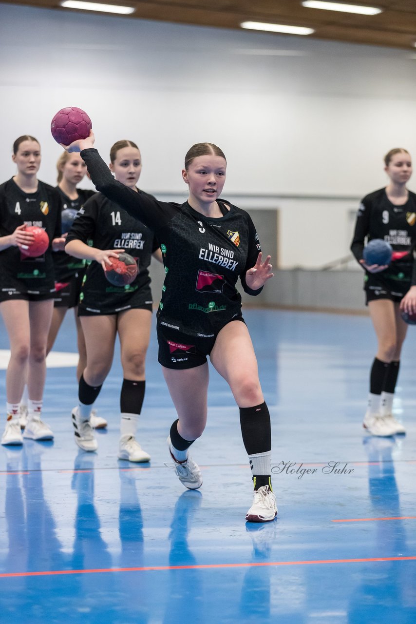 Bild 124 - wBJ TSV Ellerbek - TSV Uetersen : Ergebnis: 15:10